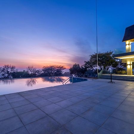 La Joya Lodge Conference Centre And Spa Pelindaba ภายนอก รูปภาพ