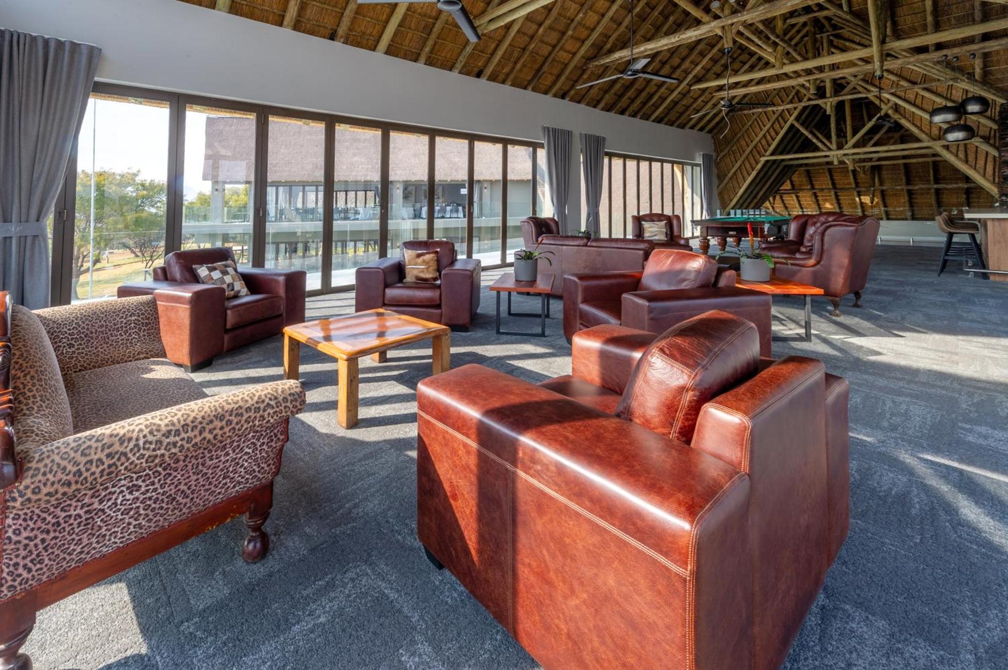 La Joya Lodge Conference Centre And Spa Pelindaba ภายนอก รูปภาพ