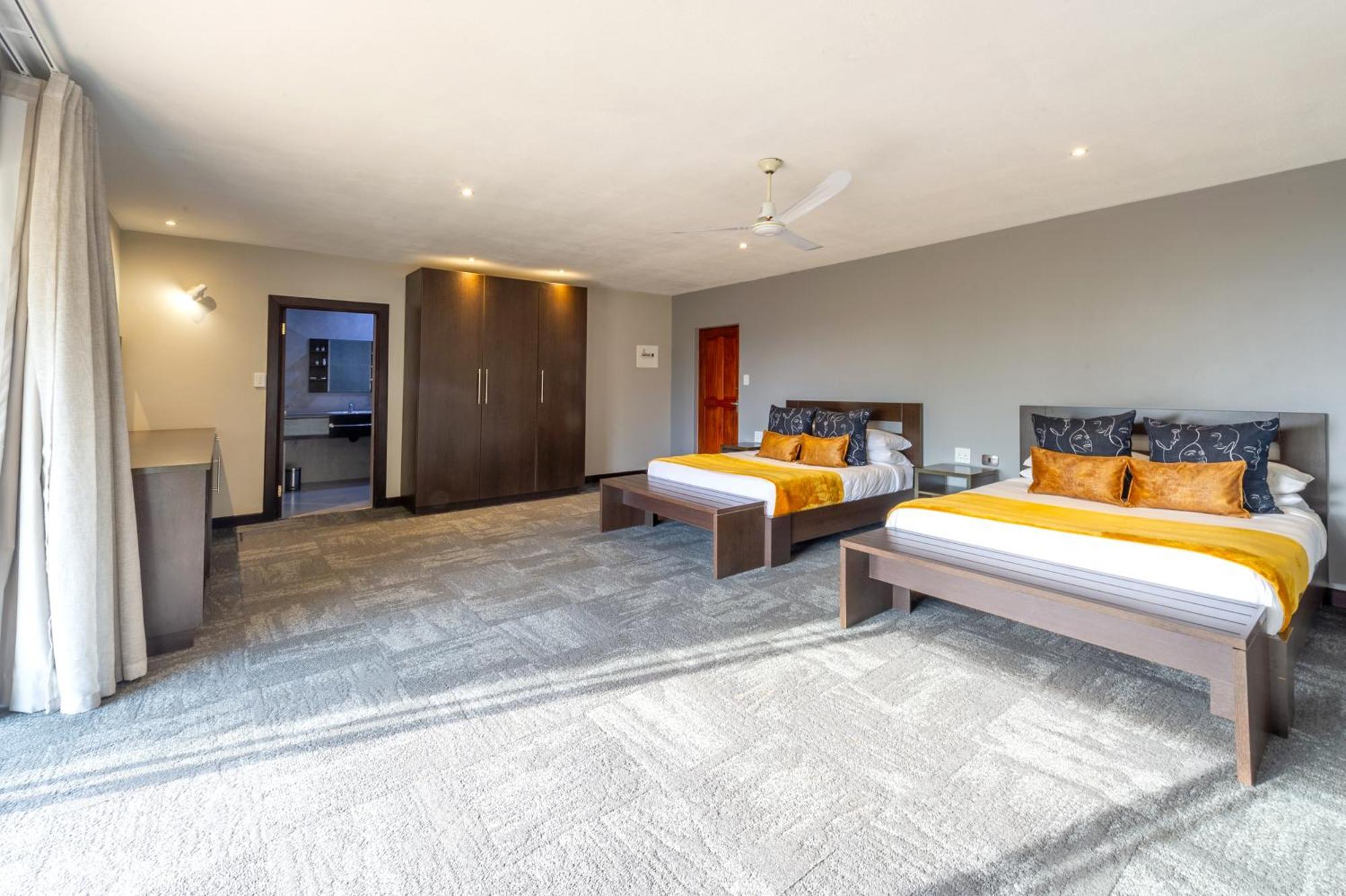 La Joya Lodge Conference Centre And Spa Pelindaba ภายนอก รูปภาพ